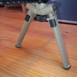 Bipied magpul mlock