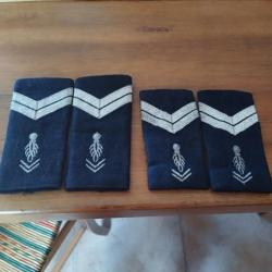 Lot de deux paires fourreau gendarme maréchal des logis chef