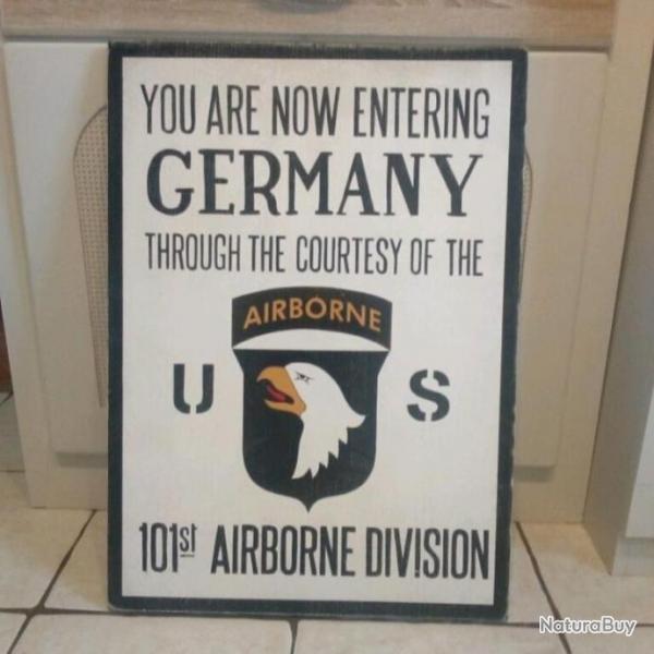 Militaria - Panneau US WW2 101st AIRBORNE : ENTERING GERMANY