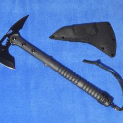 Hache tomahawk tactical combat survie pointe