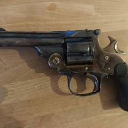 REVOLVER TYPE SMITH ET WISSON  °°°BELGE