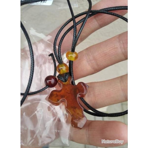 PENDENTIF CROIX ORTHODOXE EN AMBRE DE LA MER BALTIQUE NEUF