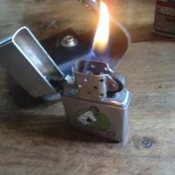 briquet zippo essence   I / IV   bradford   mad in  usa