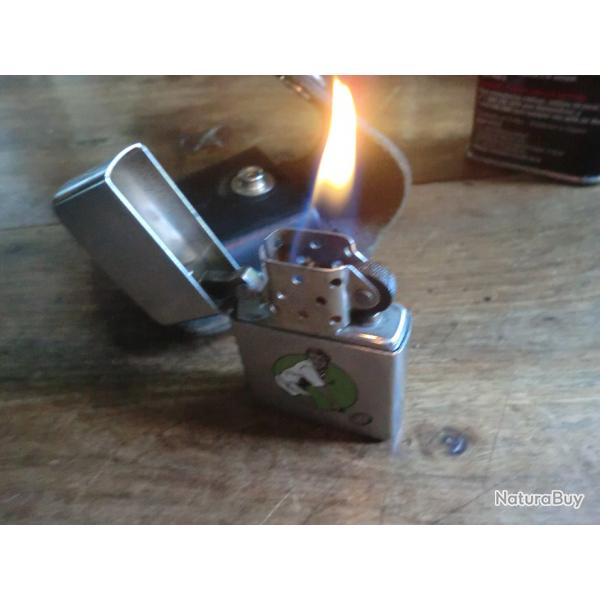 briquet zippo essence   I / IV   bradford   mad in  usa