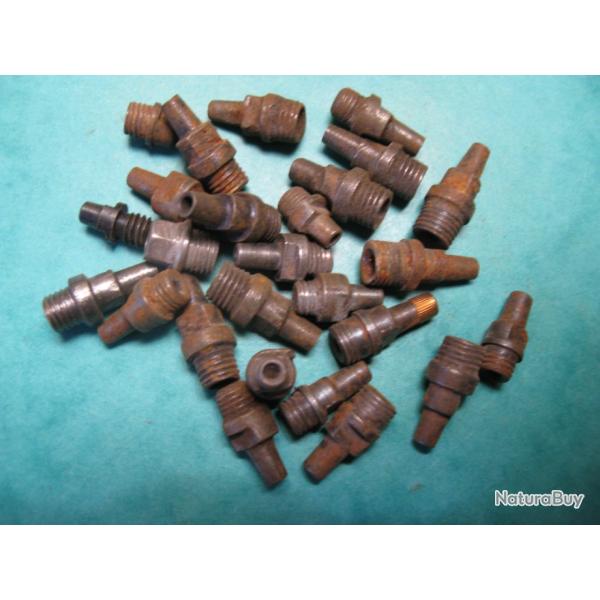 Lot de 23 cheminees pour fusils carabine ou pistolet poudre noire ,Liquidation fond d'armurerie