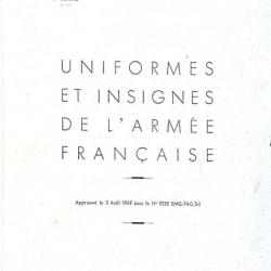 TTA 148 - UNIFORMES ET INSIGNES DE L'ARMÉE FRANÇAISE, 1ere édition 1954.