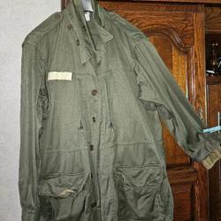 VESTE TREILLIS SATIN 300 NEUVE TAILLE 108 L ( XL ) AVEC CAPUCHE