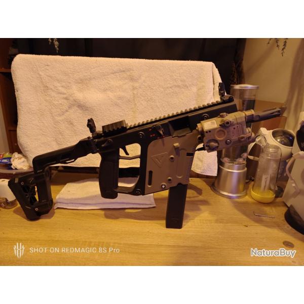 KRISS VECTOR SMG GEN 2 AEG BI-TON BLACK TAN KRYTAC