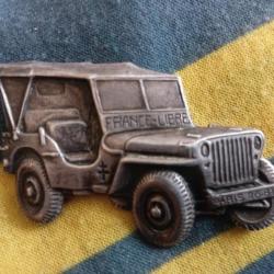 +++  ORIGINALE GARANTIE +++ BROCHE JEEP LIBERATION DE PARIS 26 aout 44 +++ ORIGINALE GARANTIE +++