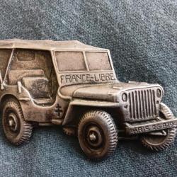 +++  ORIGINALE GARANTIE +++ BROCHE JEEP LIBERATION DE PARIS 26 aout 44 +++ ORIGINALE GARANTIE +++