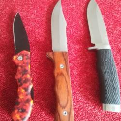 LOT de 3 COUTEAUX de CHASSE.