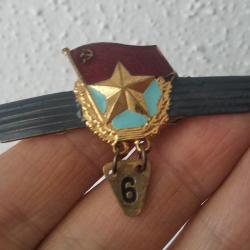 INSIGNE DE L'EXTRA CONSCRIT TROUPES AÉROPORTÉES SOVIETIQUES MARTEAU ET FAUCILLE URSS CCCP
