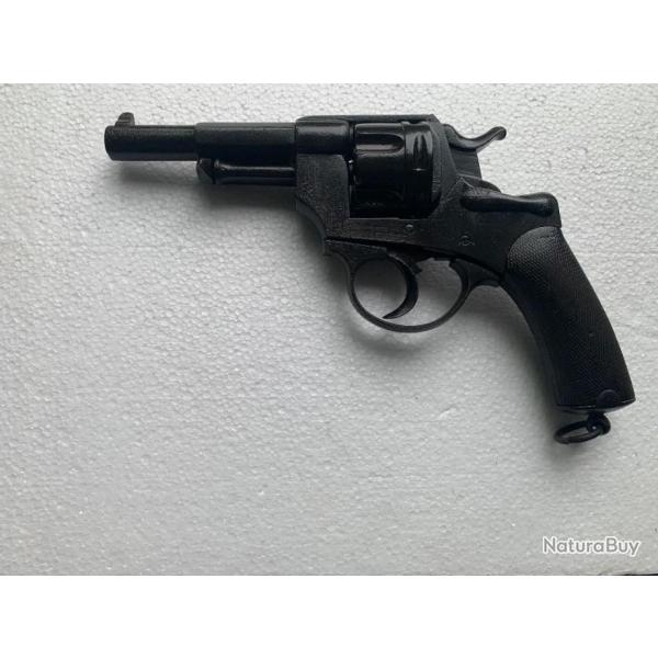 revolver modle 1874  REGLEMENTAIRE