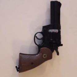 pistolet à plomb magnum 357