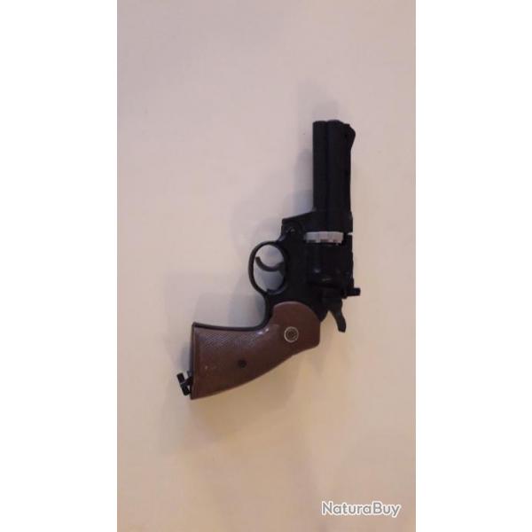 pistolet  plomb magnum 357