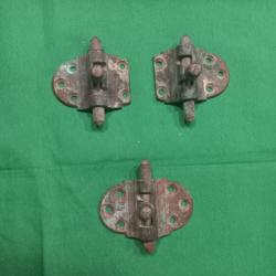 lot de 3 anciens verrous  ils sont en bronze