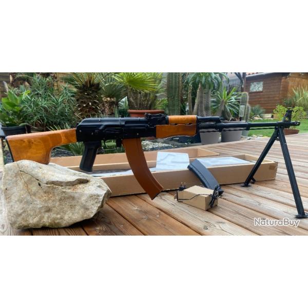 RPK 74 CYMA  CM O52  AEG      METAL BOIS tAIRSOFT