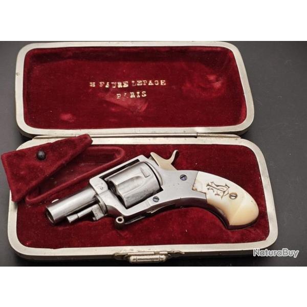 REVOLVER THE PUPPY FAURE LEPAGE A PARIS CALIBRE 7MM EN COFFRET - FRANCE XIX France Trs bon  XIX em