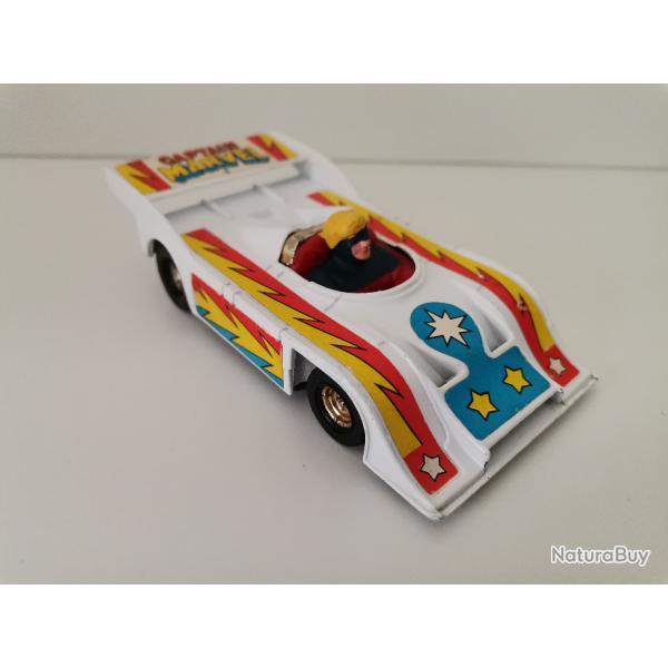 Corgi 262 Captain Marvel 1979