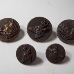 chasse lot 5 boutons chasse ancien decors sanglier loup chevreuil.......collection