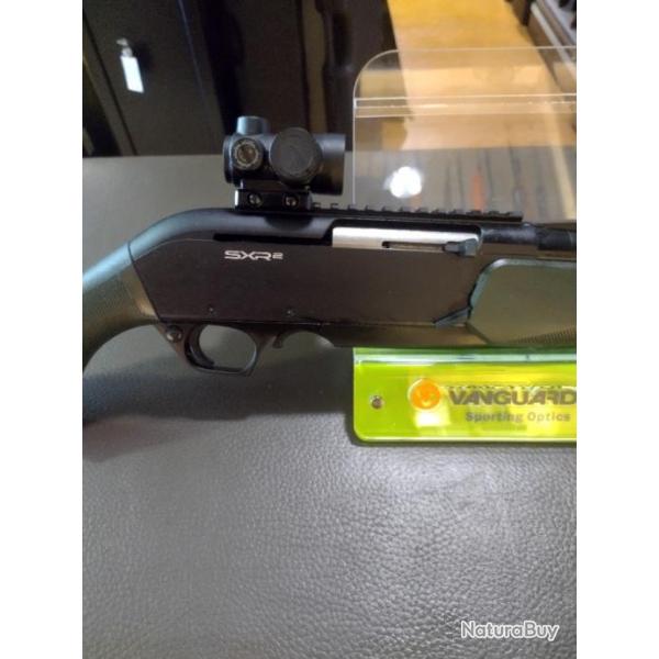 Carabine winchester sxr2 calibre 300 win mag stealth threaded avec point rouge urikan