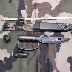 Couteau de survie