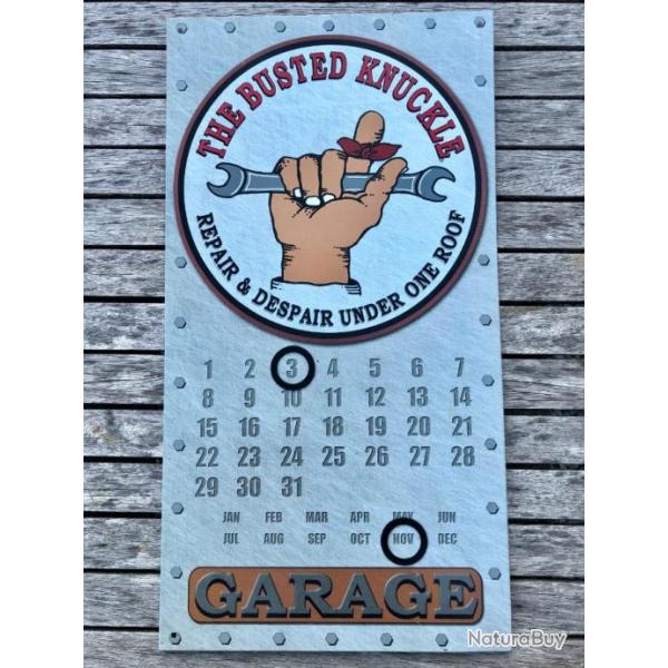 Calendrier Mtallique Garage 45x21.5cm