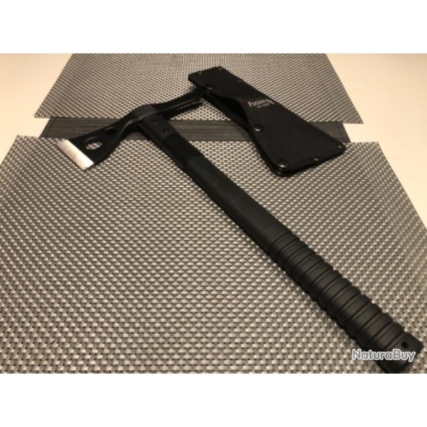 Tomahawk SOG TACTICAL