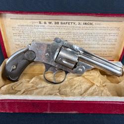 SMITH&WESSON HAMMERLESS 4eme modèle cal 38SW