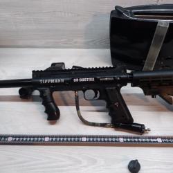 Tippmann 98 custom (.68 paintball)