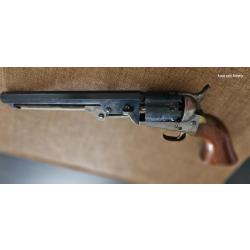 Revolver Colt navy 1851 calibre 36 EAP pietta