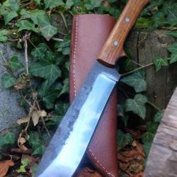 Gros Couteau Buschraft Bowie Lame Acier Carbone 1075 Etui Cuir Manche Bois Fabrication Artisanale