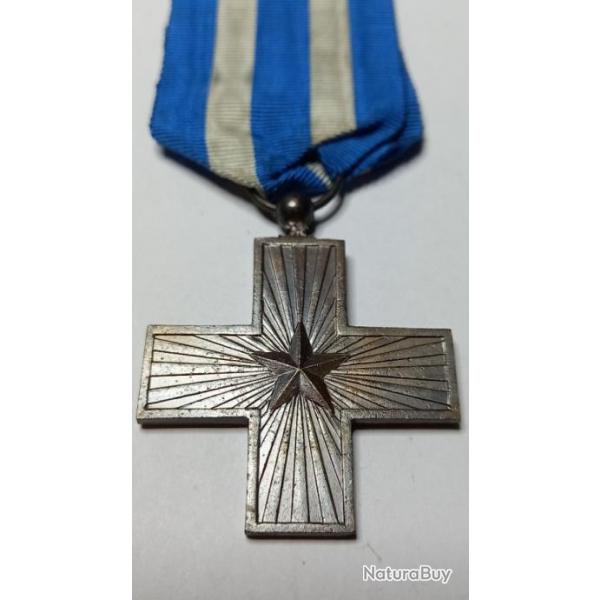 Dcoration militaire Croix du Mrite de Guerre Italie 1914-1918