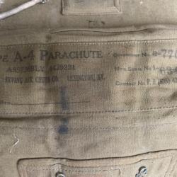 RARE PARACHUTE VENTRAL A4 DES US ARMY AIR FORCES DU 8 JUIN 1944 SECONDE GUERRE MONDIAL