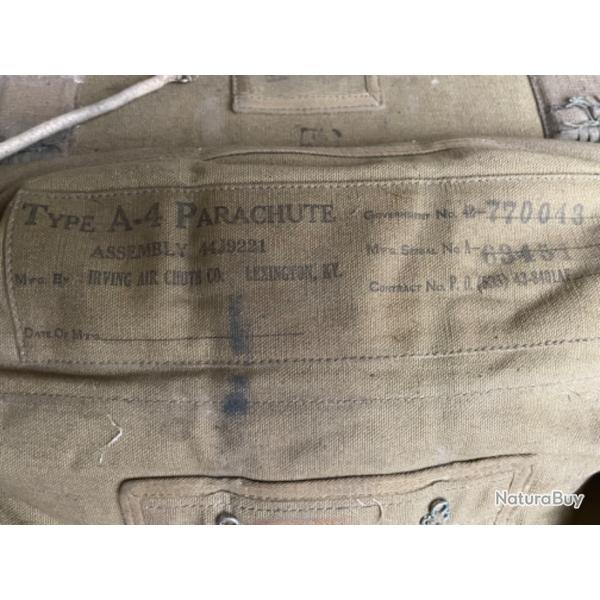 RARE PARACHUTE VENTRAL A4 DES US ARMY AIR FORCES DU 8 JUIN 1944 SECONDE GUERRE MONDIAL