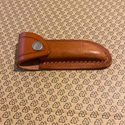 * ETUI  CUIR LAGUIOLE  11 CM  12 CM  124