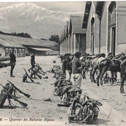 CPA MILITARIA  -  GRENOBLE  -   QUARTIER DES BATTERIES ALPINES