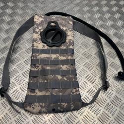 Sac à dos hydratation molle camelbak 2,5l Operation Camo mfh