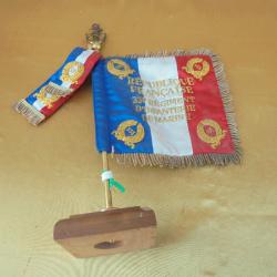 Drapeau de Table (Bureau) 33 Régiment d'Infanterie de Marine Champagne l'Aisne Verdun