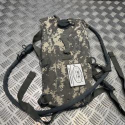 Sac à dos hydratation Extreme 2,5 L MFH camo camelbak