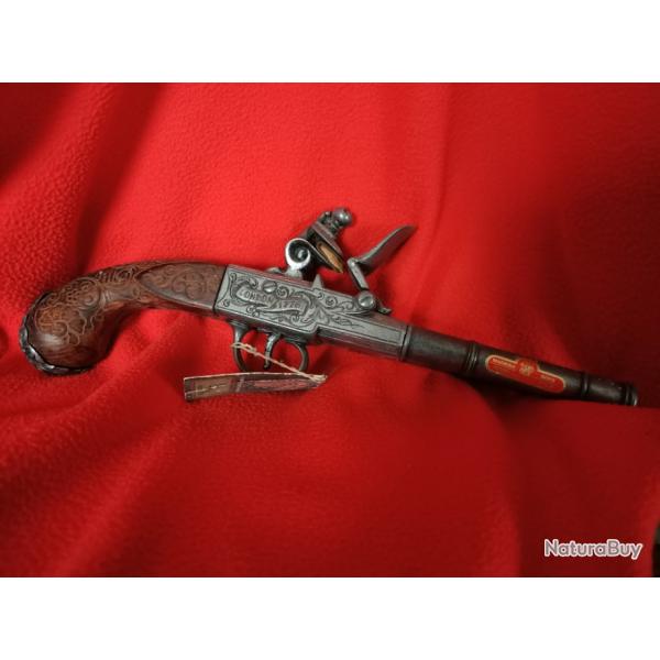 Pistolet dcoratif  silex
