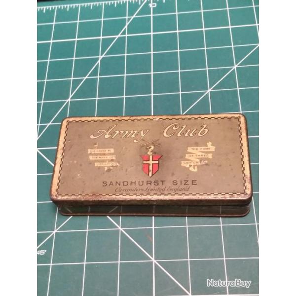 BOITE DE CIGARETTES ANGLAISE ARMY CLUB , METALLIQUE VIDE WW2