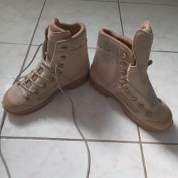 Chaussures Lowa