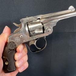 REVOLVER SMITH&WESSON DA 4eme modèle Cal32sw short