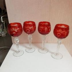 lot de 4 verres rouge sanguine en cristal de st-louis 1950 hauteur 17 cm