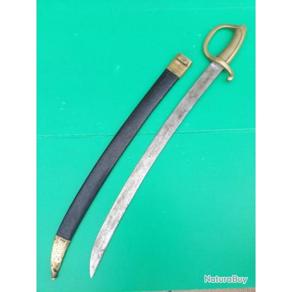 SABRE  BRIQUET BERN CASTELL  AINE & CIE .  COULAUX   , AVEC  SON  FOURREAU  .  COMPLET .