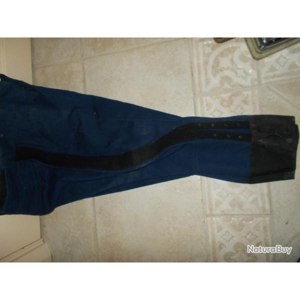 ancienne culotte cheval pantalon gendarmerie militaria bleu noir xix eme uniforme vetement linge