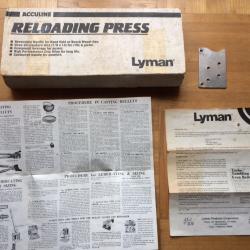 Boite d'origine pour presse Lyman Acculine avec doc .