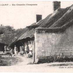 CPA MILITARIA  -  CAMP DE MAILLY  -  UNE CHAUMIÈRE CHAMPENOISE