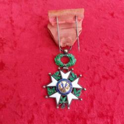 Médaille d'officier de légion d'honneur en argent très bel état